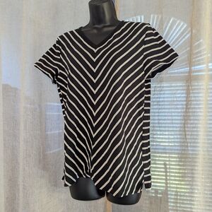124. Talbots Black and White Boxy Short Sleeve T-Shirt
